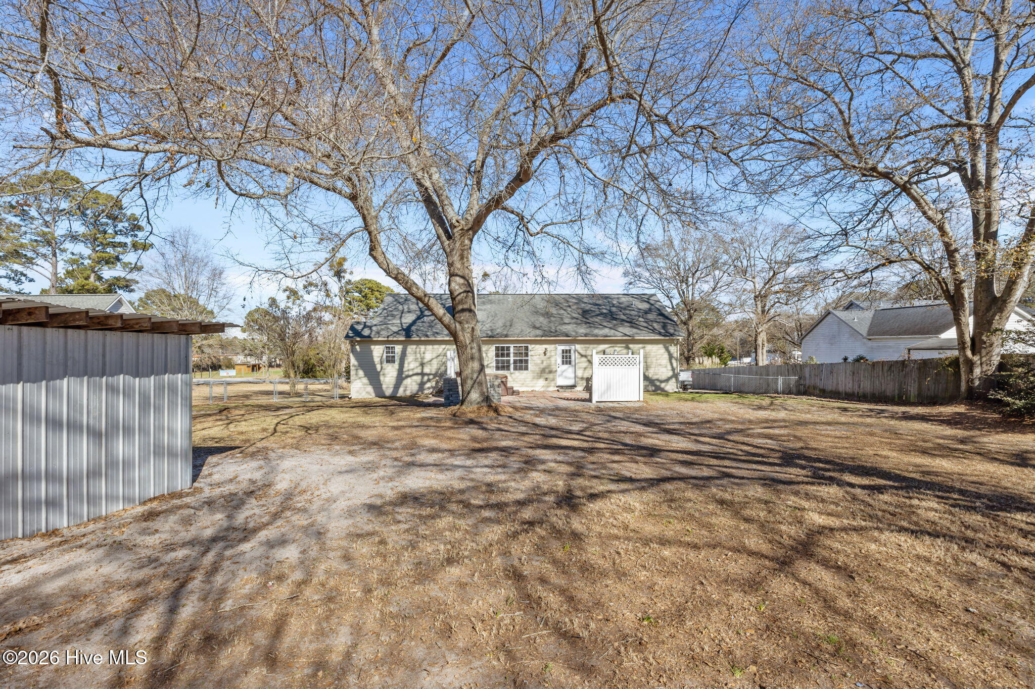 827 Roberts Road Newport, NC 28570 - Photo 41 of 50 42-web-or-mls-0C0A1324