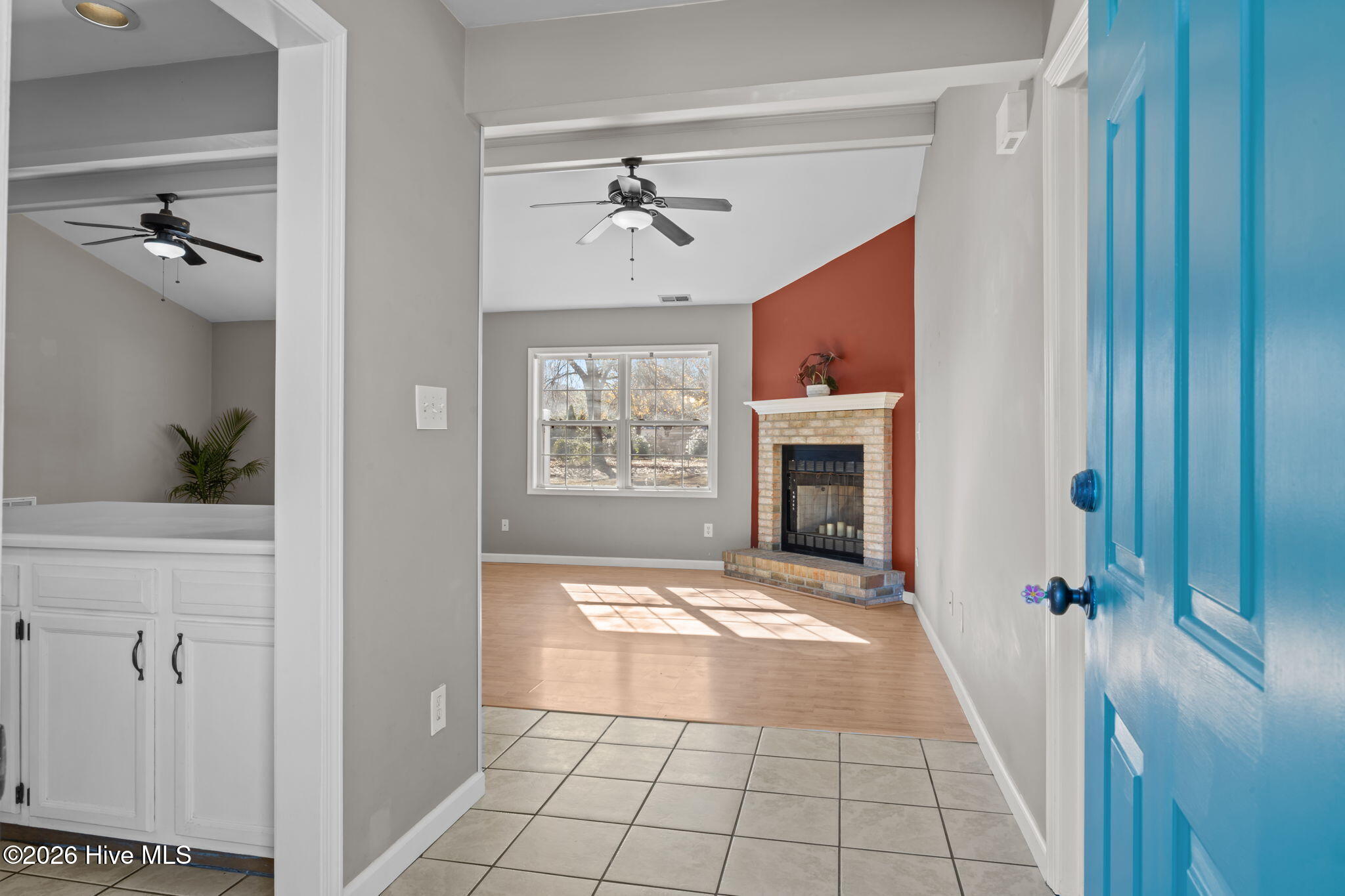 827 Roberts Road Newport, NC 28570 - Photo 6 of 50 33-web-or-mls-0C0A1304