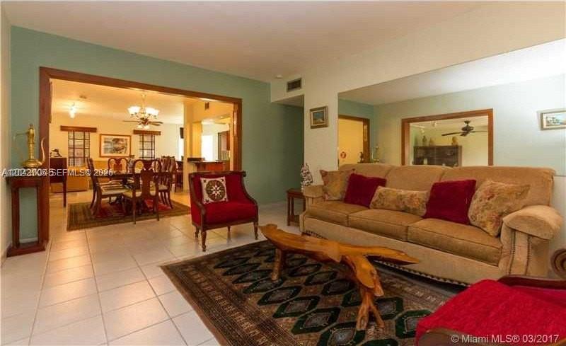 5931 Southwest 46th Street Miami, FL 33155 - Photo 6 of 35