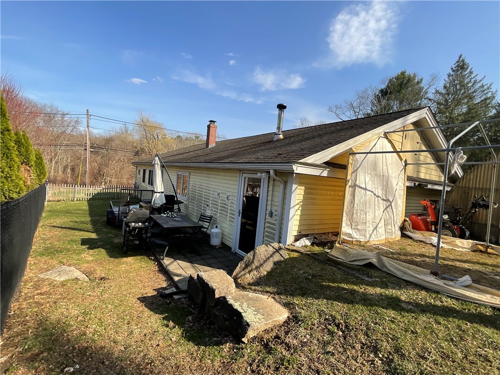 1567 Plainfield Pike Scituate, RI 02815 - Photo 15 of 30