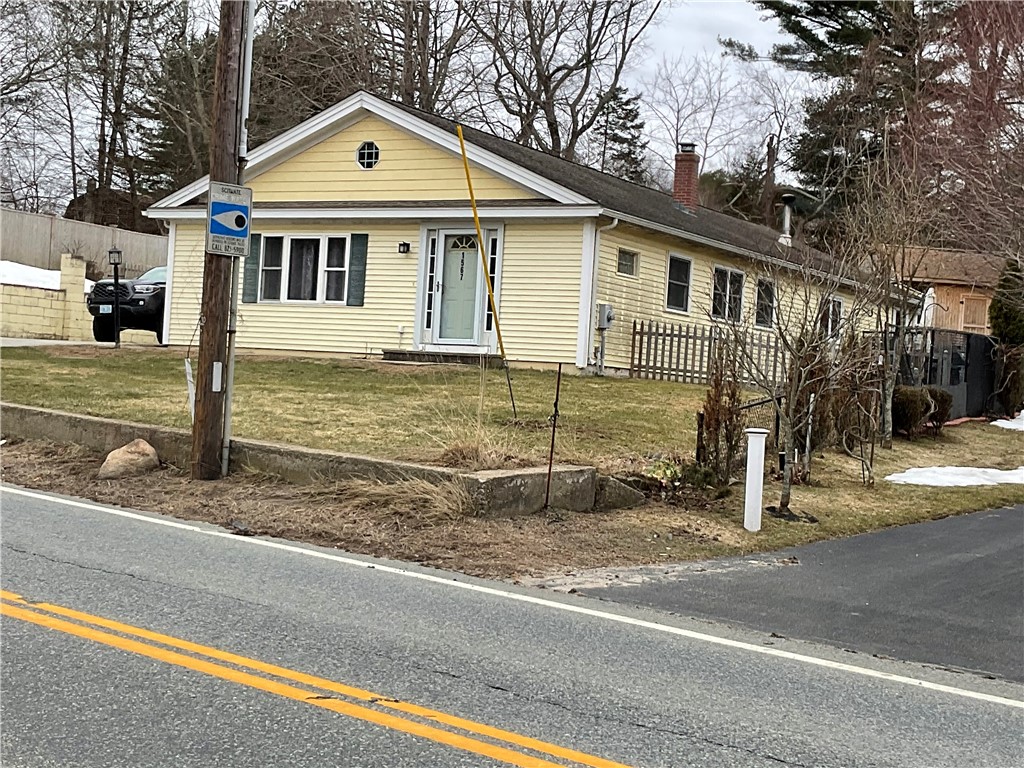 1567 Plainfield Pike Scituate, RI 02815 - Photo 28 of 30