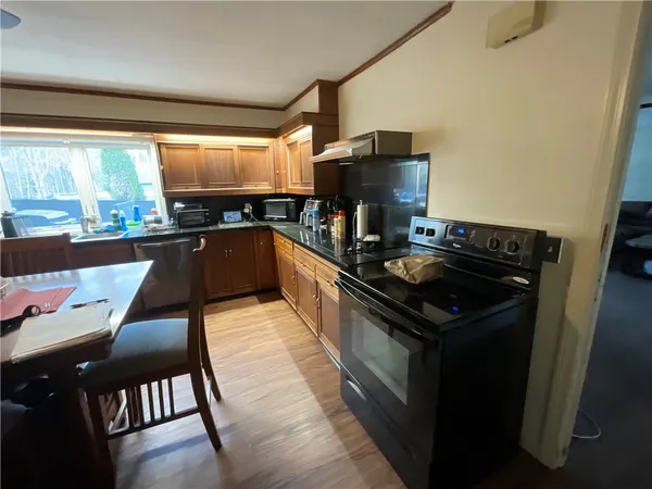 $419,900 | 1567 Plainfield Pike, Scituate, RI 02815