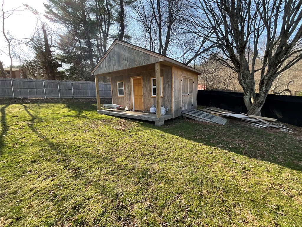 1567 Plainfield Pike Scituate, RI 02815 - Photo 9 of 30
