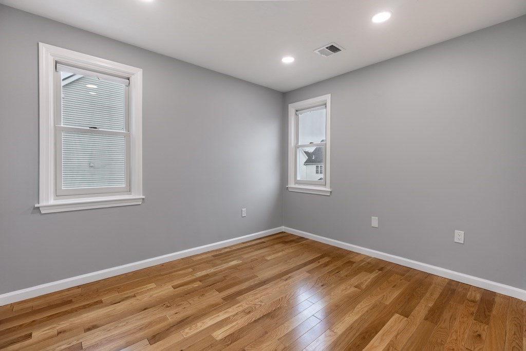 9 Tea Party Way Malden, MA 02148 - Photo 14 of 30