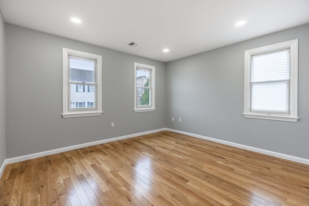 9 Tea Party Way Malden, MA 02148 - Photo 16 of 30