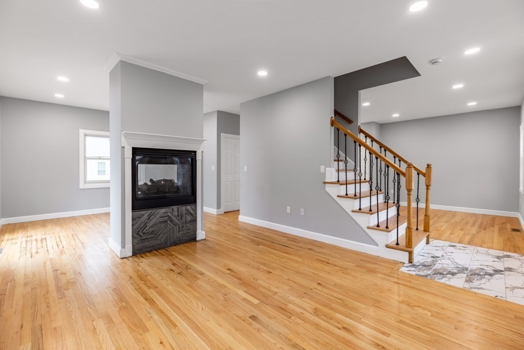 9 Tea Party Way Malden, MA 02148 - Photo 7 of 30