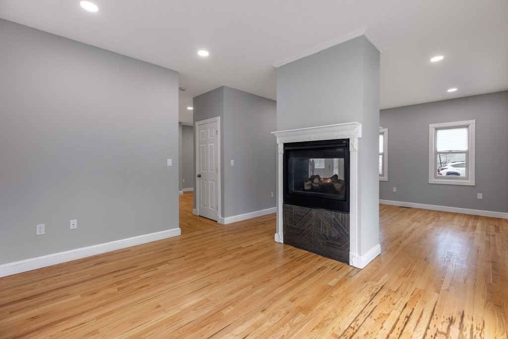 9 Tea Party Way Malden, MA 02148 - Photo 9 of 30