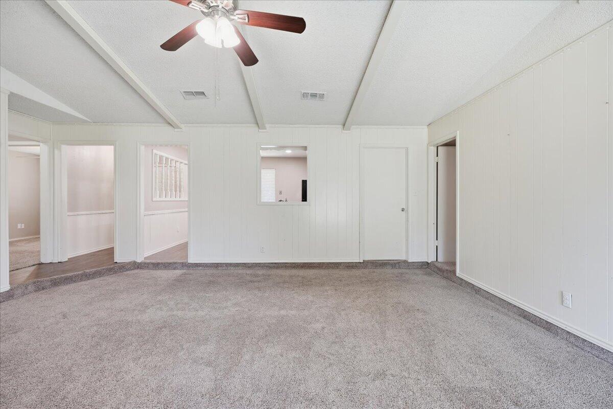 5702 2nd Street Lubbock, TX 79416 - Photo 5 of 22 06-5702_2nd_st_006