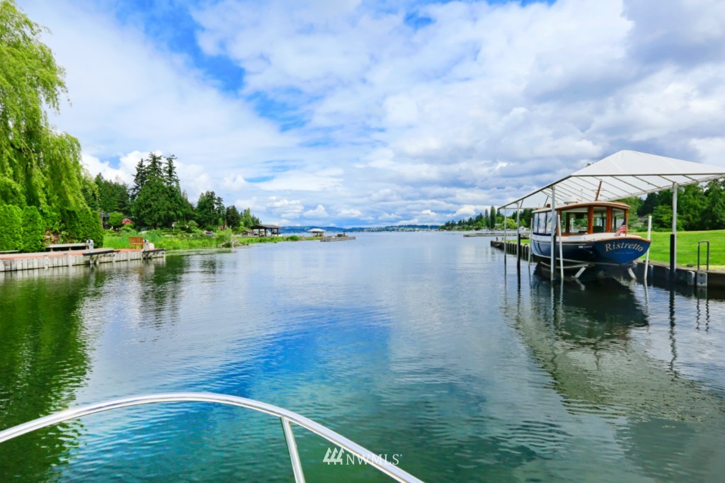 3210 Hunts Point Road Hunts Point, WA 98004 - Photo 23 of 23