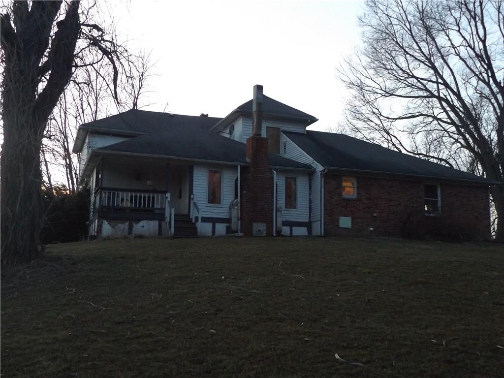 8330 South 750 West Pendleton, IN 46064 - Photo 2 of 17