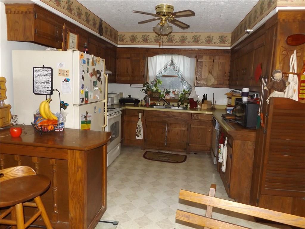 8330 South 750 West Pendleton, IN 46064 - Photo 11 of 17