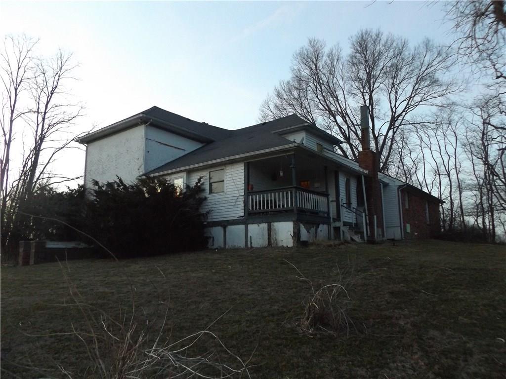 8330 South 750 West Pendleton, IN 46064 - Photo 3 of 17