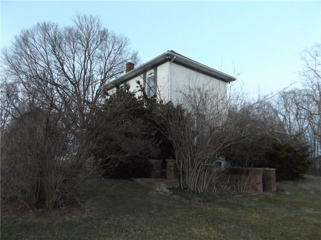 8330 South 750 West Pendleton, IN 46064 - Photo 4 of 17