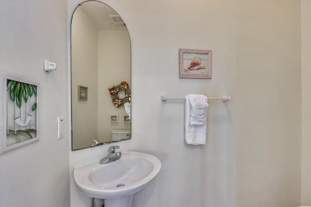 1964 Nautilus Road Eastpoint, FL 32328 - Photo 16 of 60