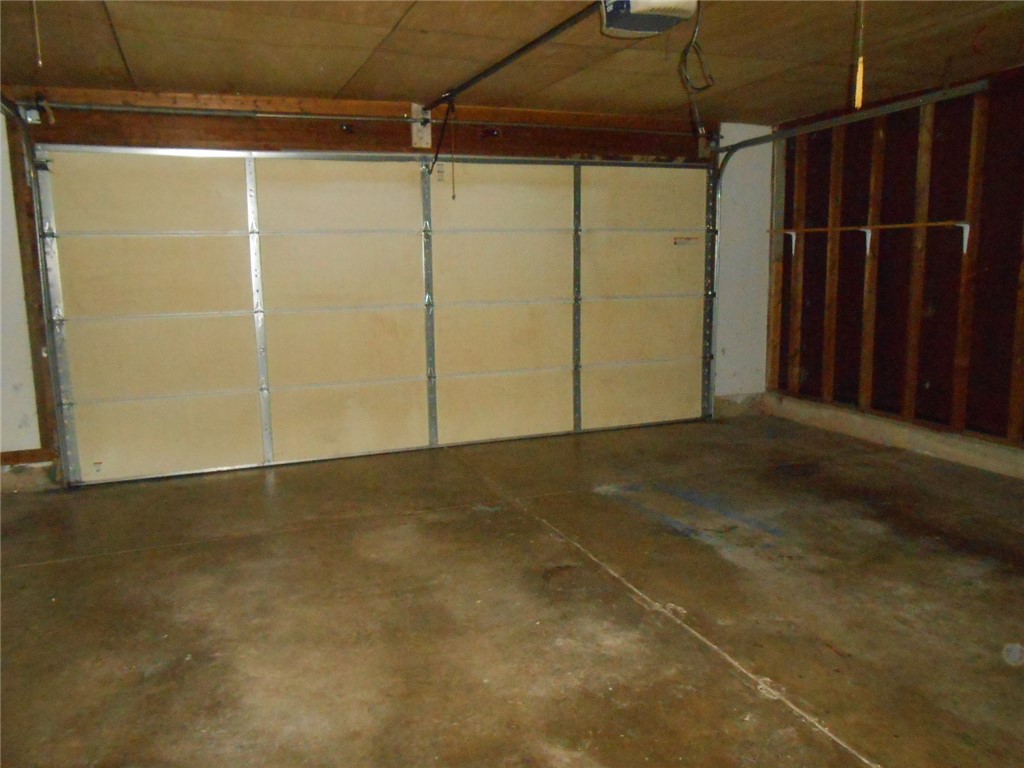 5778 Waynegate Road Huber Heights, OH 45424 - Photo 23 of 38
