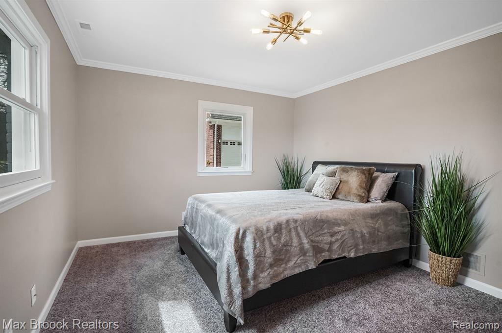 2905 West Hickory Grove Road Bloomfield Hills, MI 48302 - Photo 20 of 25