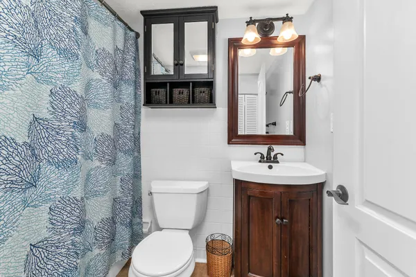 $219,000 | 130 North Collier Boulevard, Unit G2, Marco Island, FL 34145