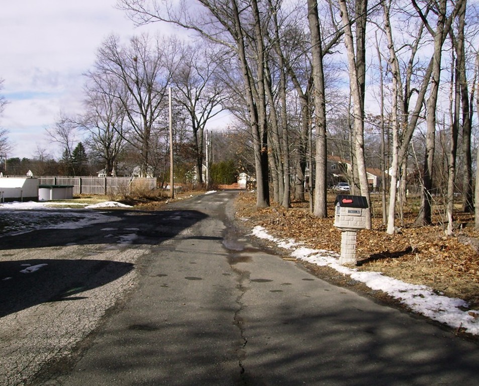 9 Babb Road Southwick, MA 01077 - Photo 8 of 19