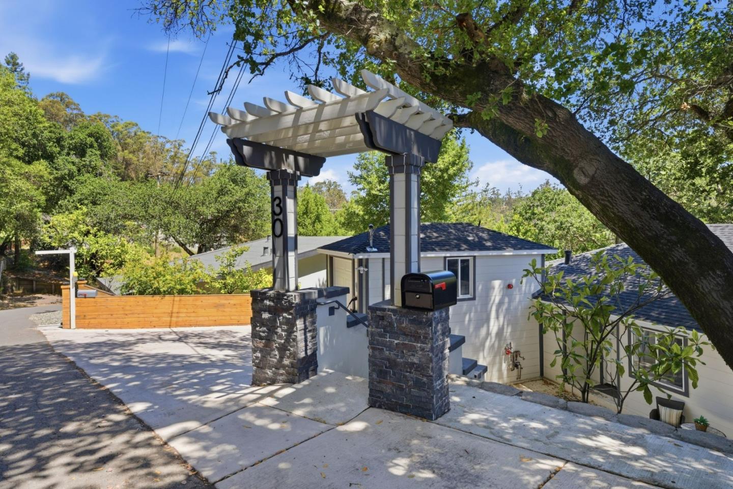 30 Fair Drive San Rafael, CA 94901 - Photo 10 of 98