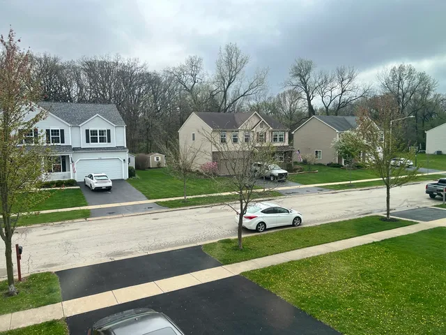 $414,000 | 2417 Fleetwood Drive, Joliet, IL 60432