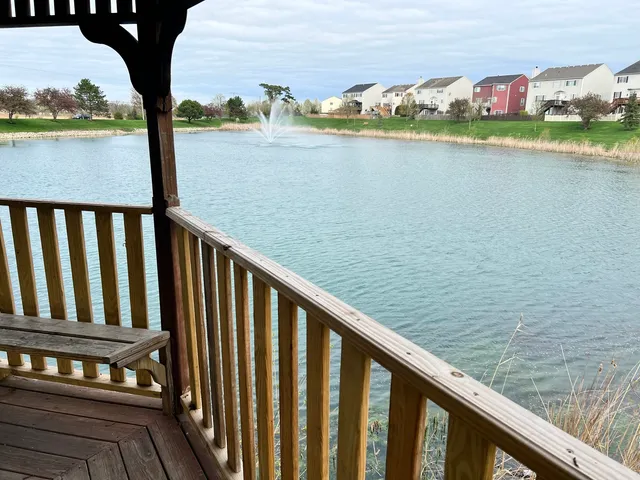 $414,000 | 2417 Fleetwood Drive, Joliet, IL 60432