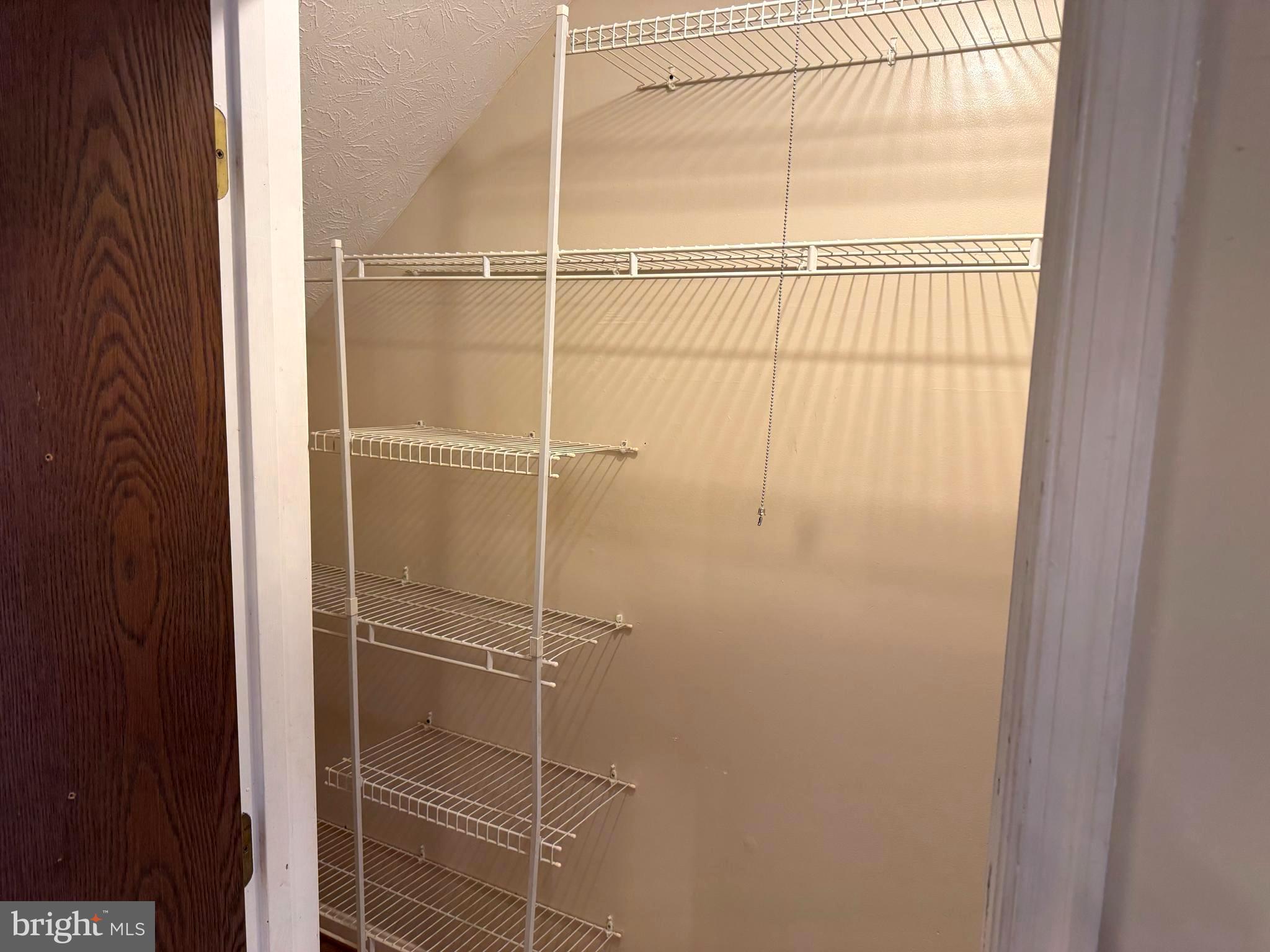 307 Willowbrook Court Winchester, VA 22602 - Photo 6 of 15 a bathroom with a glass shower door