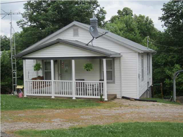 6446 Scotch Pine Road Cannelton, IN 47520 - Photo 1 of 17
