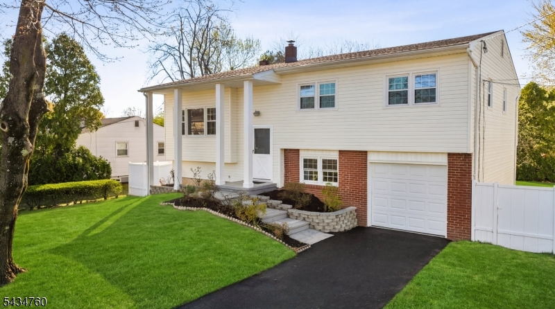 641 Ydv-ham Sq Road Robbinsville, NJ 08691 - Photo 1 of 49 a view of a house with backyard and garden