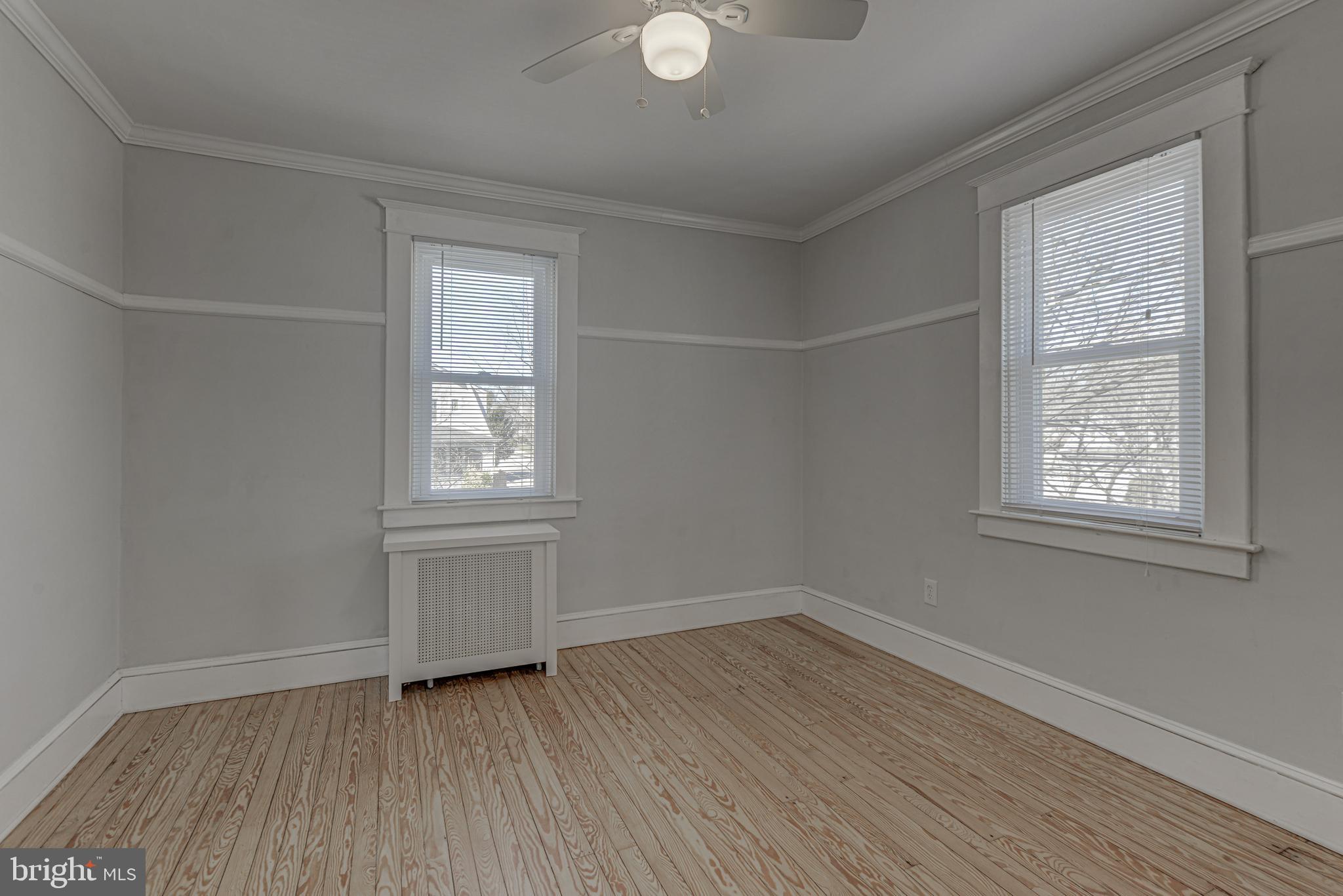 5305 Wendley Road Baltimore, MD 21229 - Photo 14 of 19