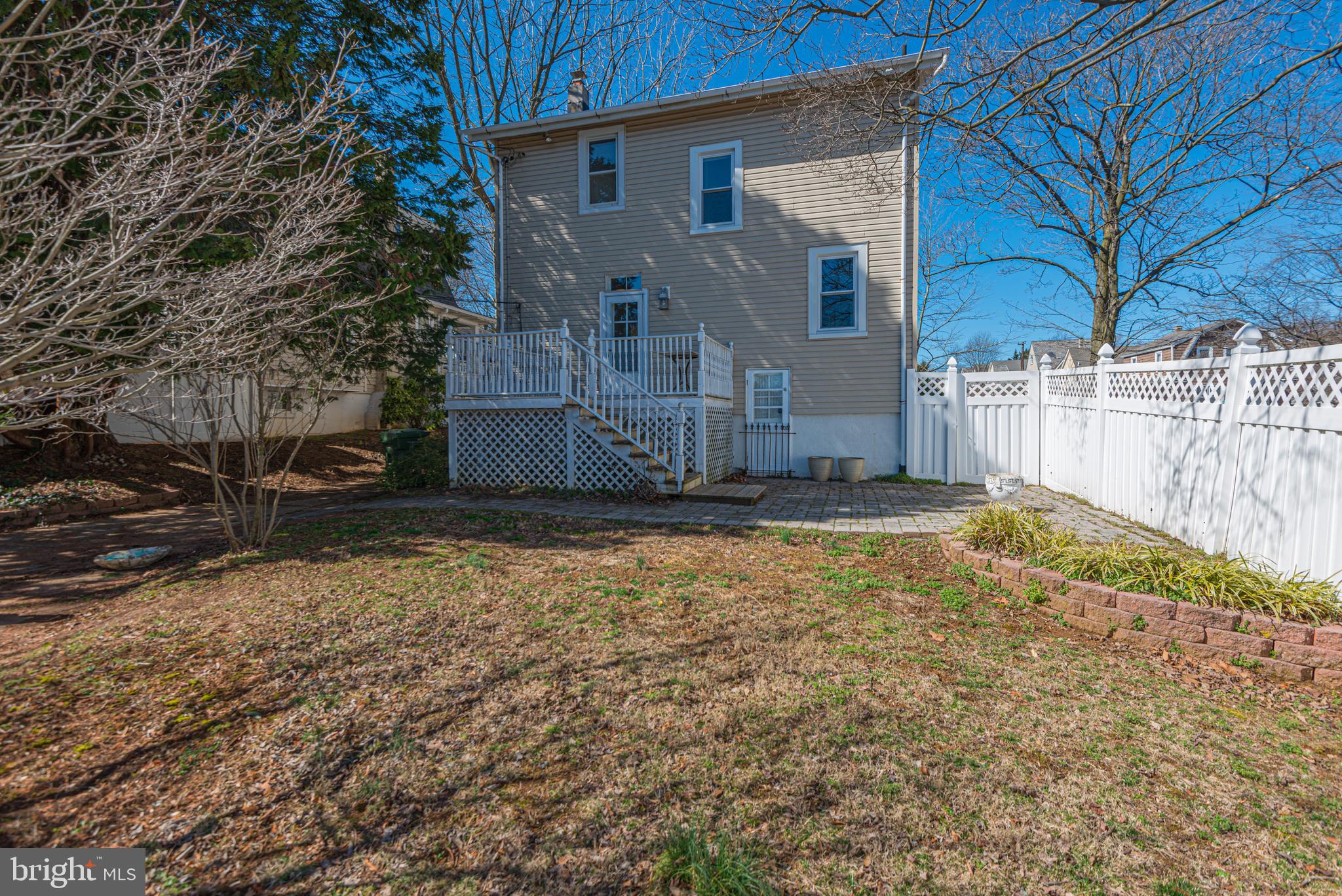 5305 Wendley Road Baltimore, MD 21229 - Photo 5 of 19