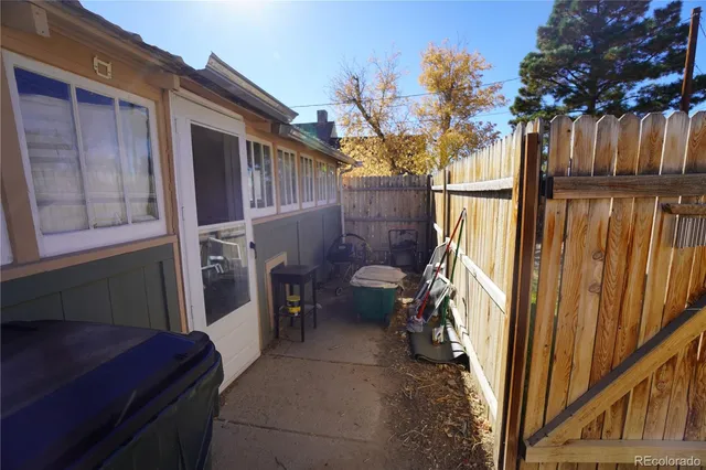 $179,900 | 216 Indiana Avenue, Walsenburg, CO 81089