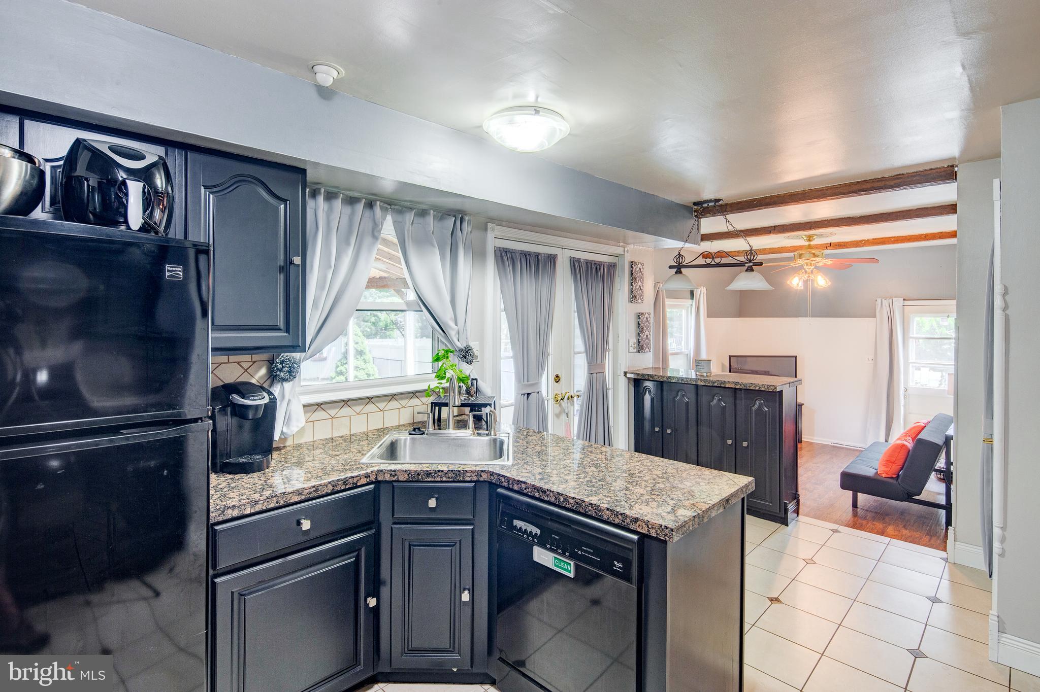 2408 Nassau Road Riverton, NJ 08077 - Photo 9 of 24