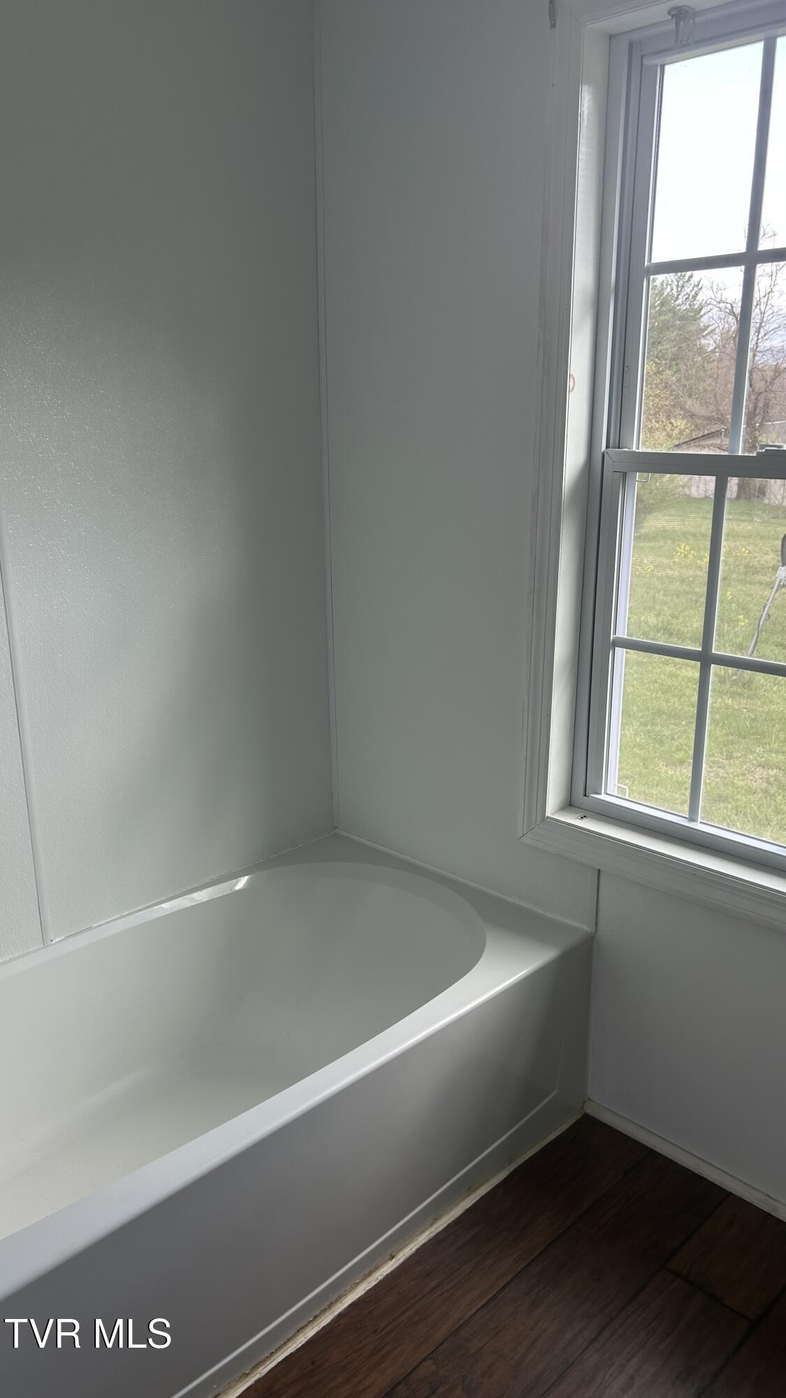 104 Basin Road Elizabethton, TN 37643 - Photo 24 of 25 104 Basin 31