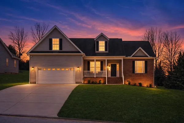 $425,000 | 104 Josh Court, Greer, SC 29651