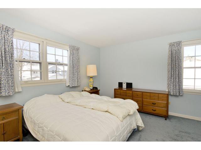 79 North Stanwood Road Bexley, OH 43209 - Photo 12 of 24