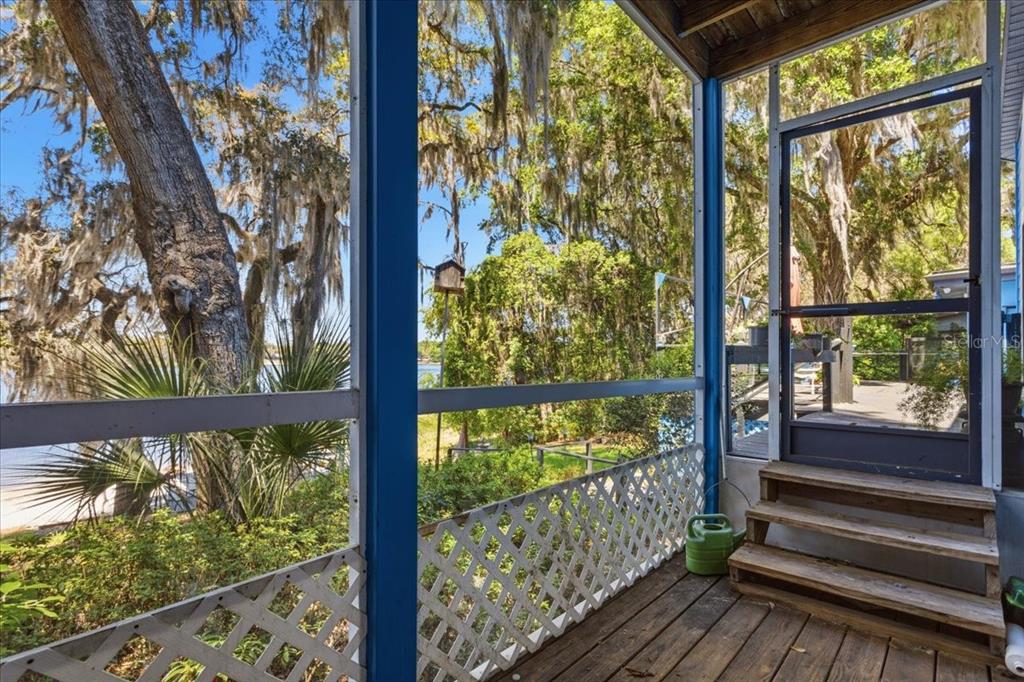 8386 Austin Road Melrose, FL 32666 - Photo 45 of 76 a view of a porch