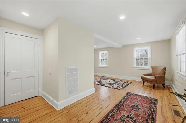 $386,900 | 2 West Main Street, Boyce, VA 22620