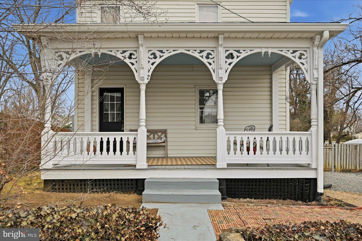 2 West Main Street Boyce, VA 22620 - Photo 3 of 65 a view of entryway with a garden