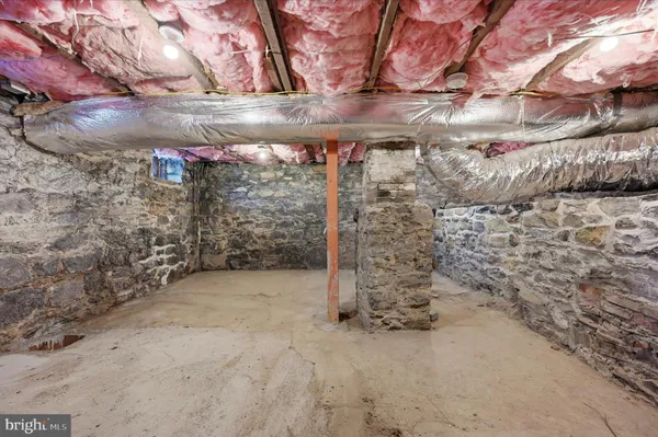 $386,900 | 2 West Main Street, Boyce, VA 22620