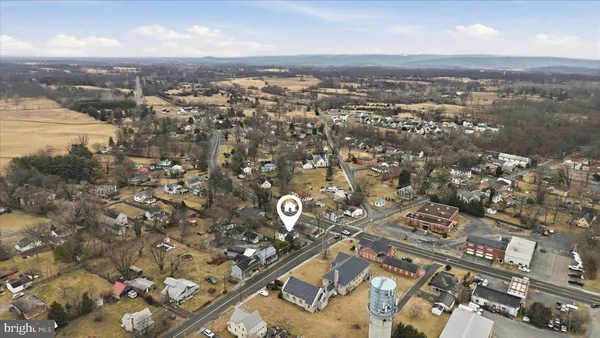 $386,900 | 2 West Main Street, Boyce, VA 22620