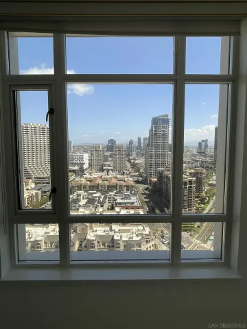 $1,695,000 | 700 West Harbor Drive, Unit 2501, San Diego, CA 92101