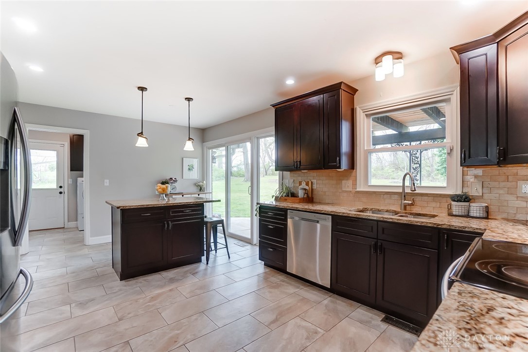 535 Van Eaton Road Xenia, OH 45385 - Photo 23 of 95 Gallery Image 23