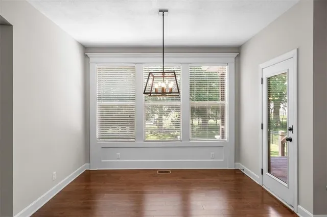 $675,000 | 9154 Shady Bend Road, Lenexa, KS 66227