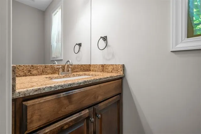 $675,000 | 9154 Shady Bend Road, Lenexa, KS 66227