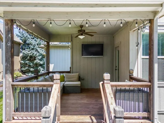 $675,000 | 9154 Shady Bend Road, Lenexa, KS 66227