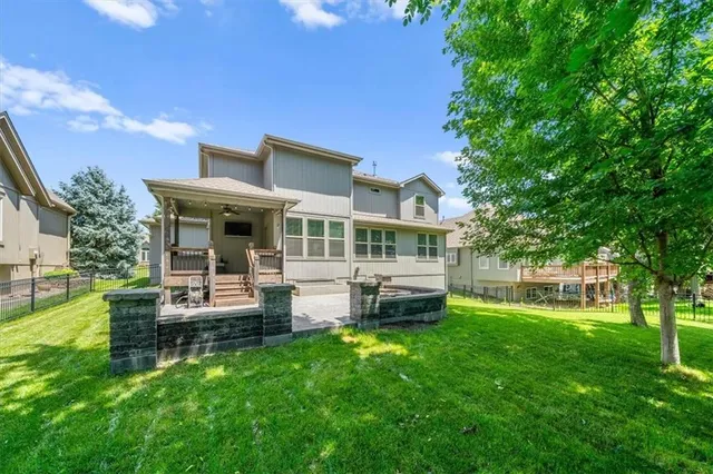 $675,000 | 9154 Shady Bend Road, Lenexa, KS 66227