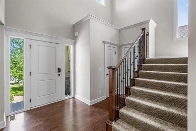 $675,000 | 9154 Shady Bend Road, Lenexa, KS 66227