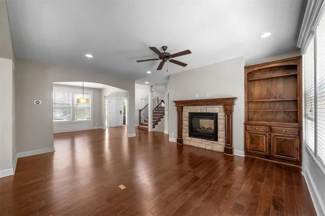 $675,000 | 9154 Shady Bend Road, Lenexa, KS 66227