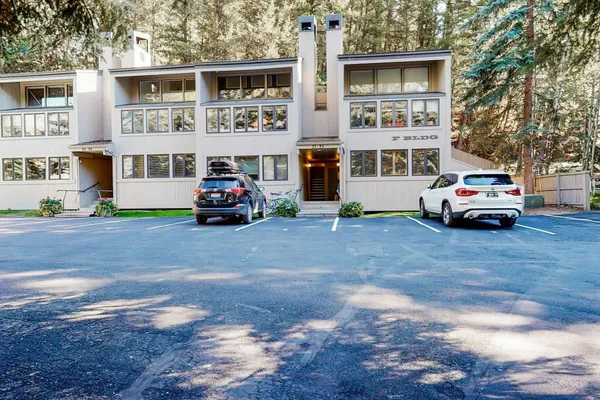 $699,000 | 125 Picabo Street, Unit F7, Ketchum, ID 83340