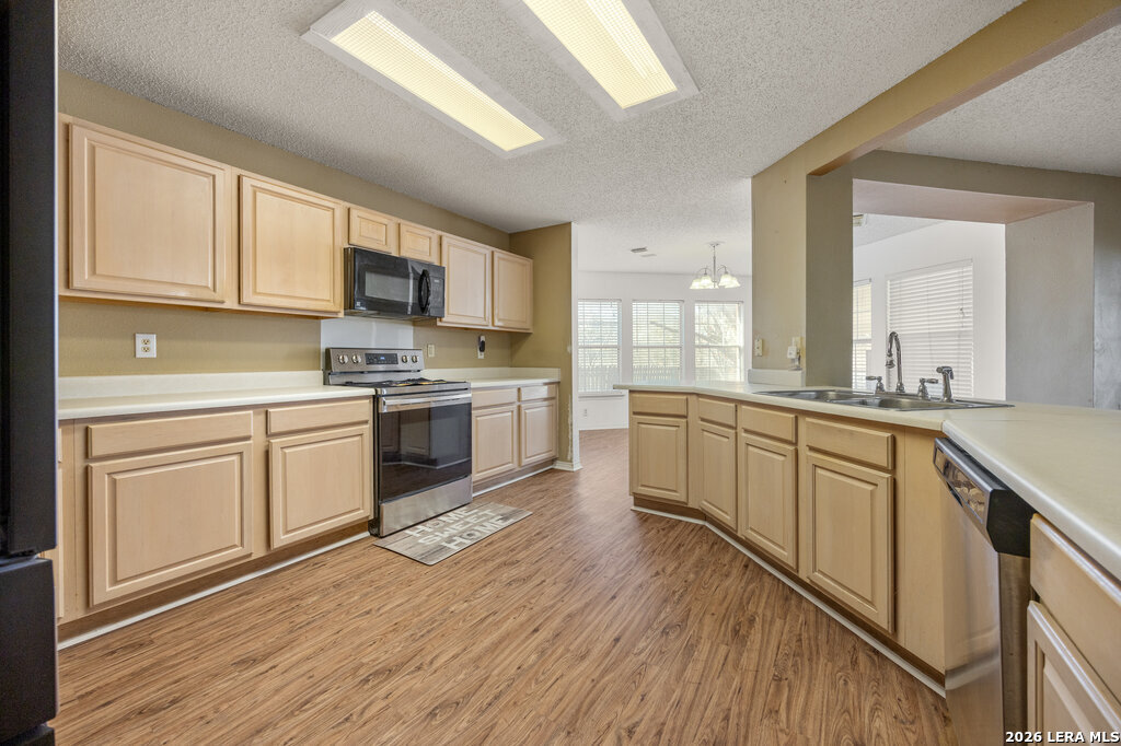 7318 Raintree San Antonio, TX 78233 - Photo 6 of 27